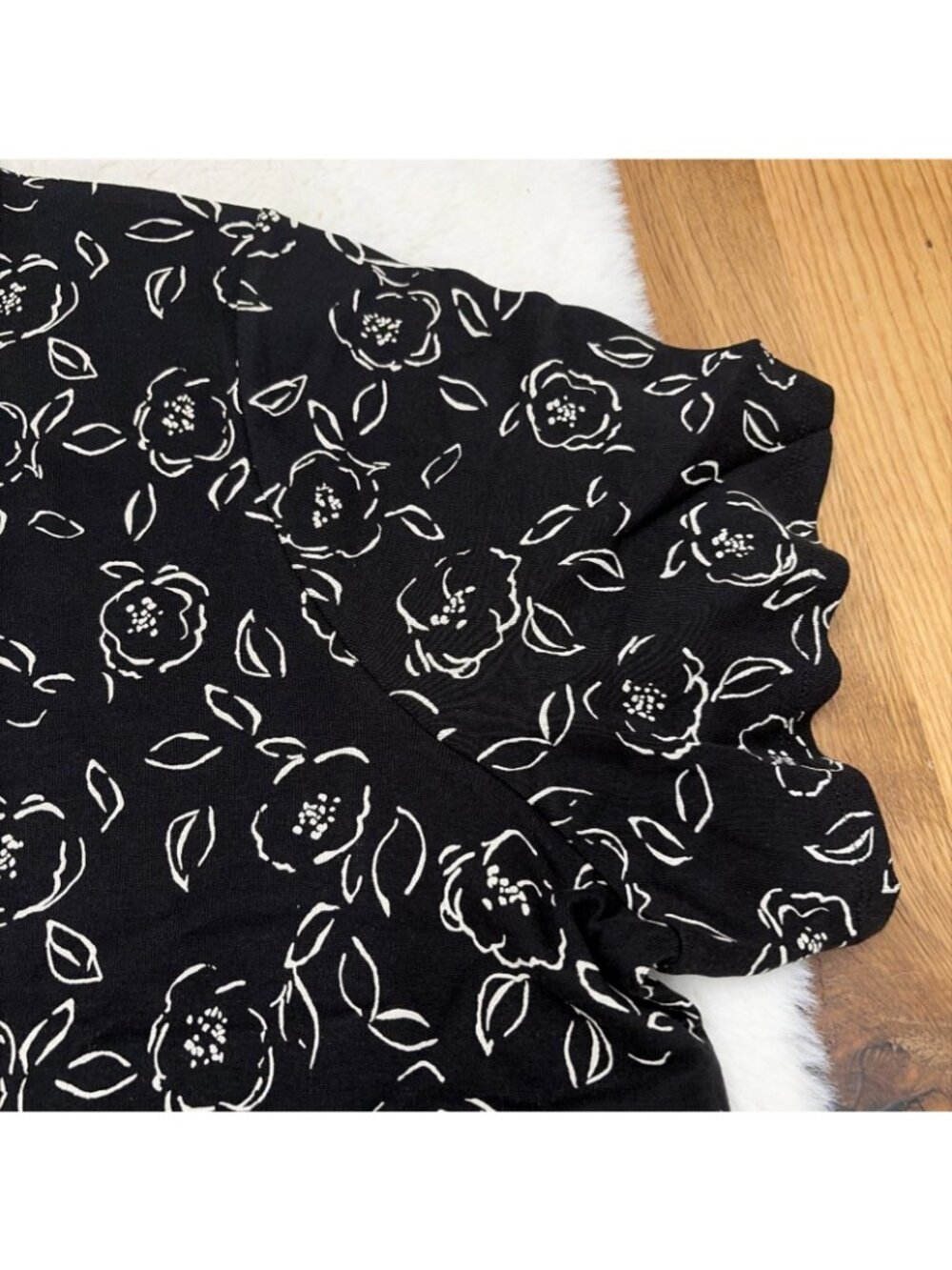 Croft And Barrow Womens NWT Classic Tee 4X Black Floral - Picture 6 of 10